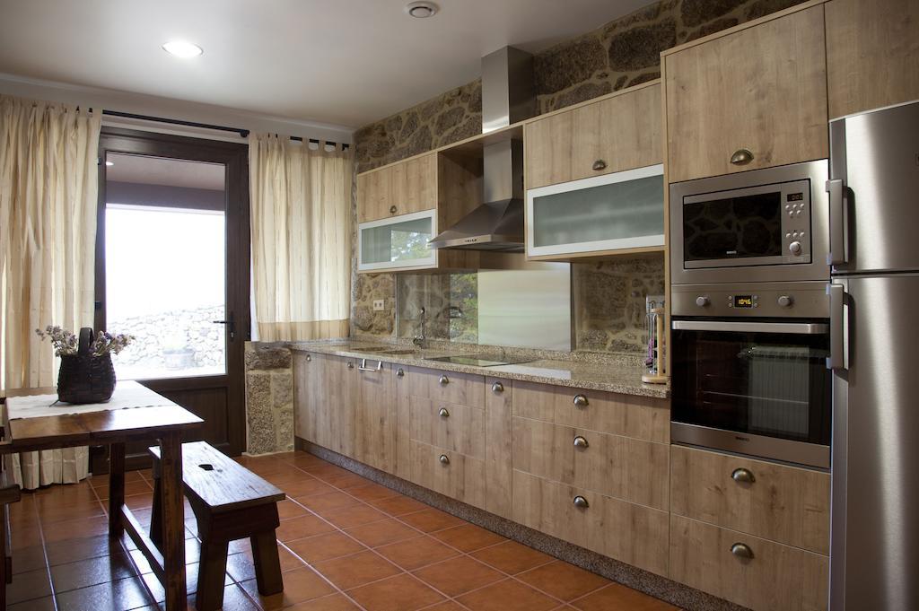 Casa Fonte Do Laboreiro คาสโตร ลาโบเรโร ห้อง รูปภาพ